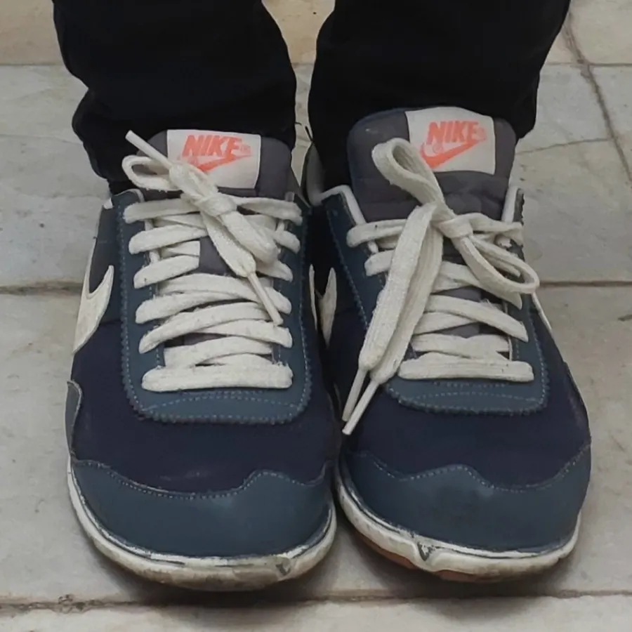 کتونی نایک 37