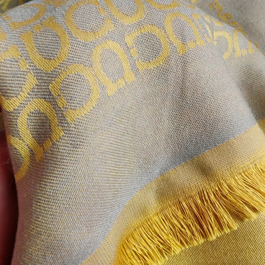 روسری نخ ژاکارد دورو