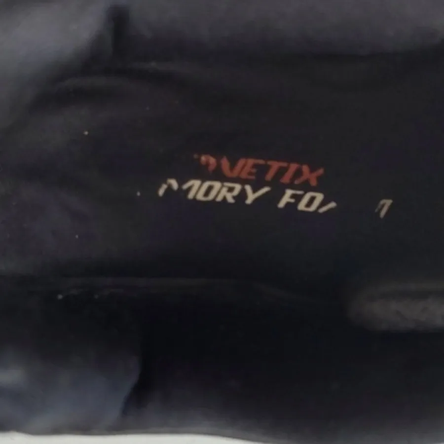 کتونی کینتیکس 36