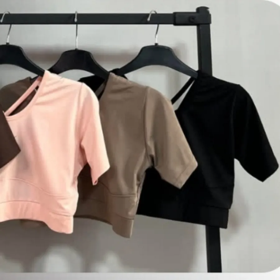 کراپ تیشرت پشت بندی