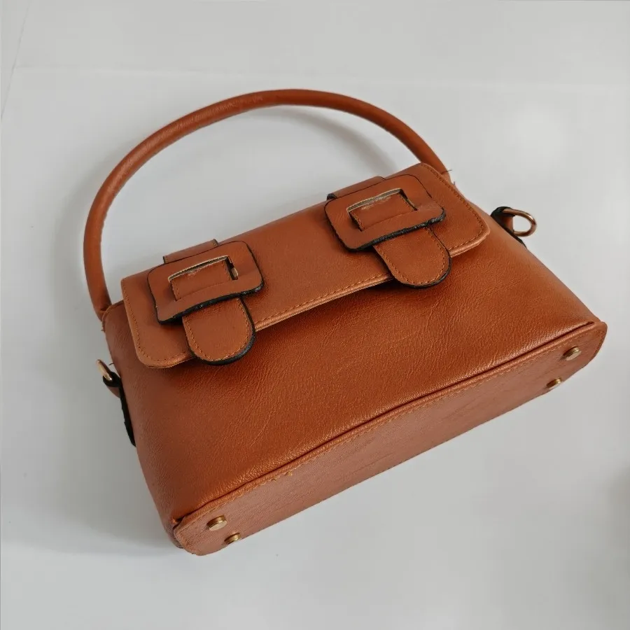 کیف دوشی و دستی