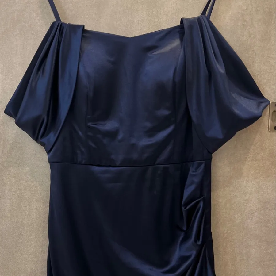 پیرهن مجلسی کوتاه قرمز