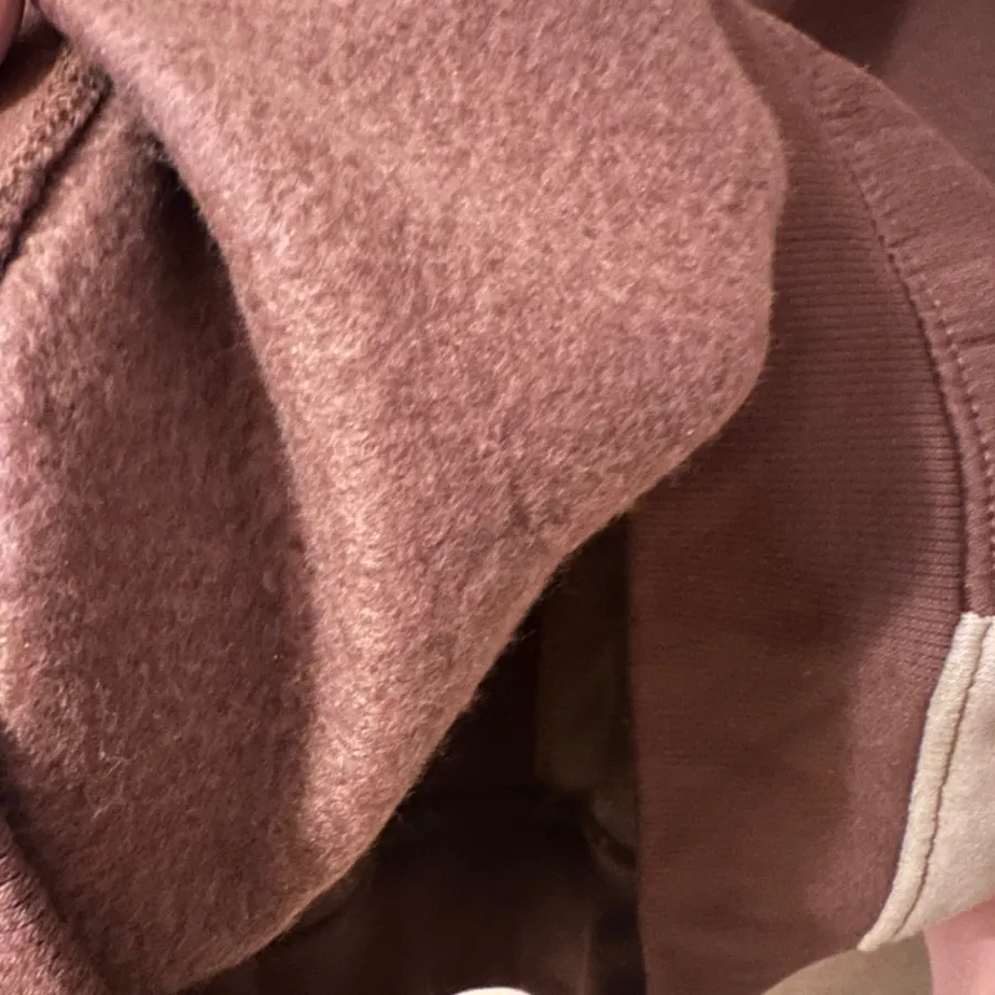 هودی کلاهدار