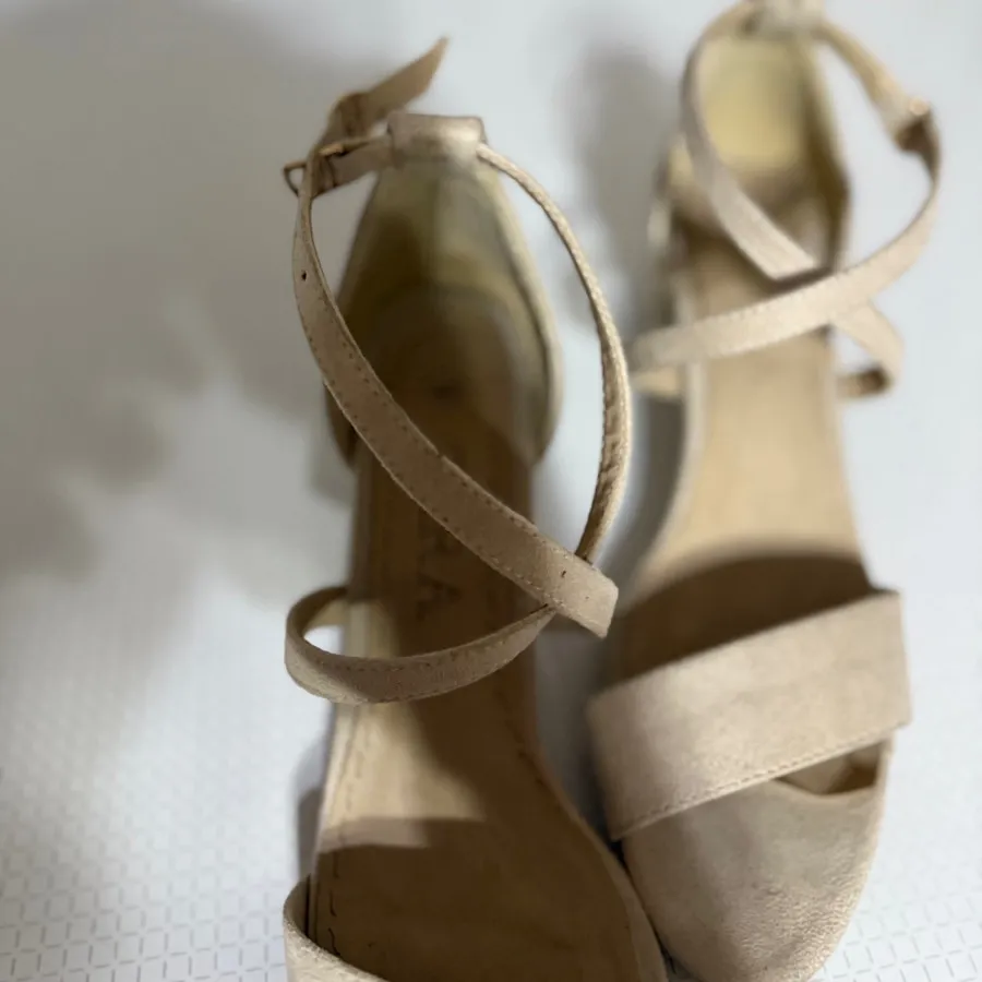 کفش مناسب‌مهمانی پرکاربرد