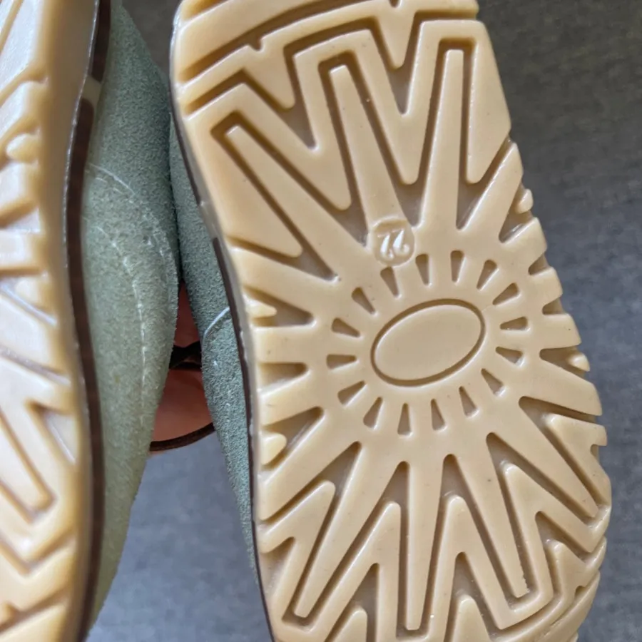 کفش  نوزادی