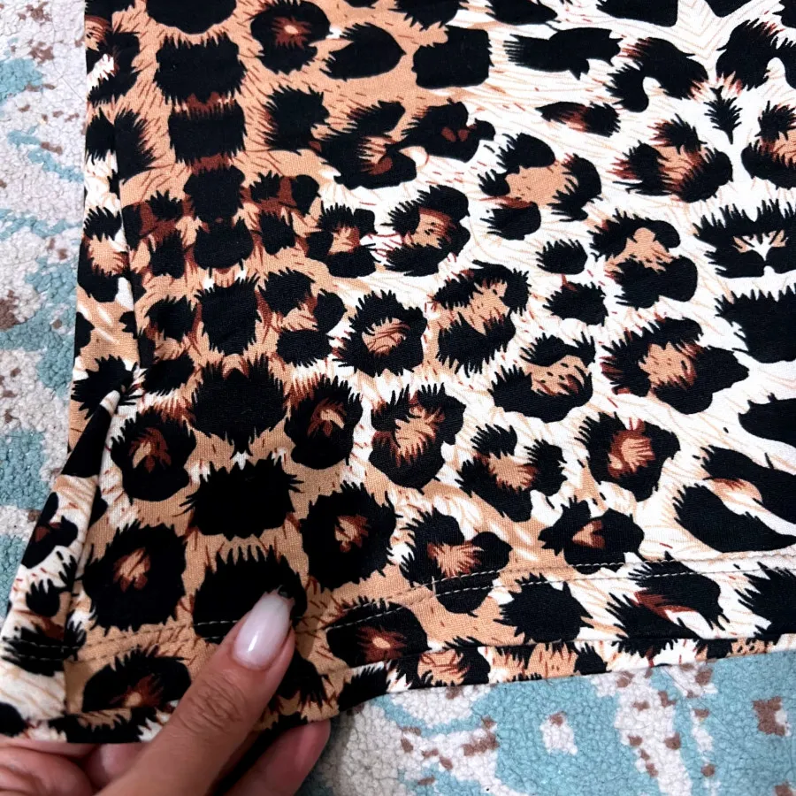 تاپ و شلوارک پلنگی