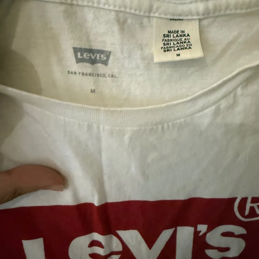 تیشرت Levi’s نخی اصل