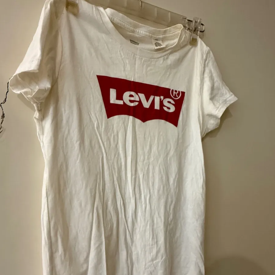 تیشرت Levi’s نخی اصل