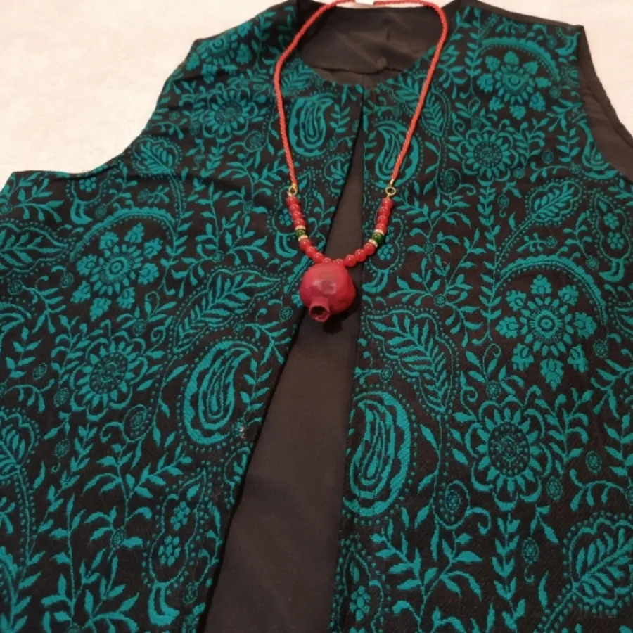 جلیقه کوتاه سوزندوزی سنتی