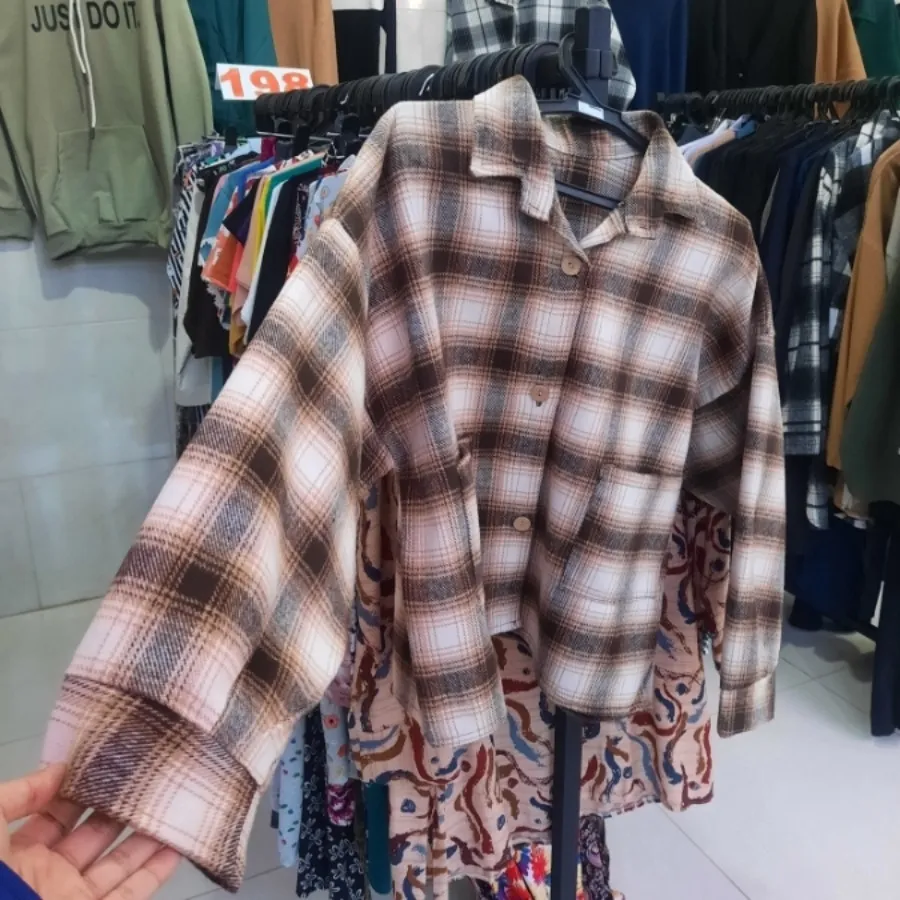 کراپ کت چهارخونه