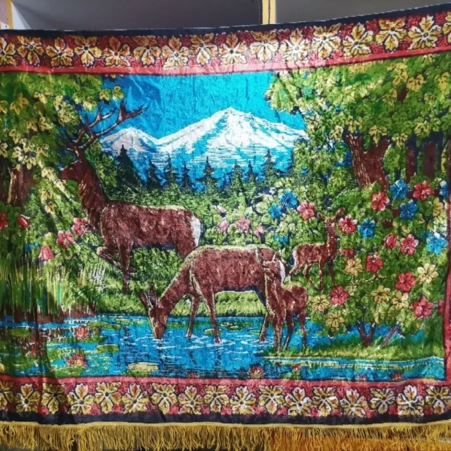 رومیزی مخمل آنتیک