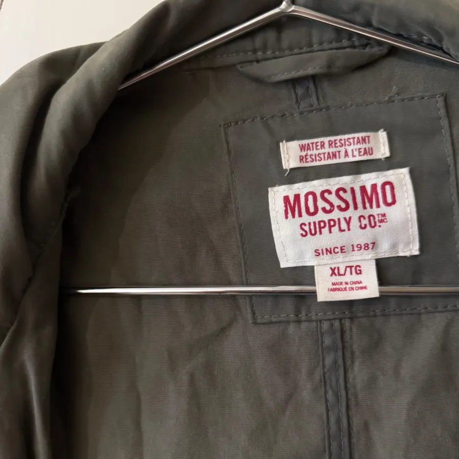 کاپشن بهاره ضدآب