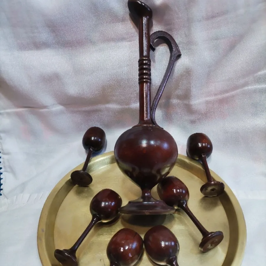 تنگ و جام چوبی