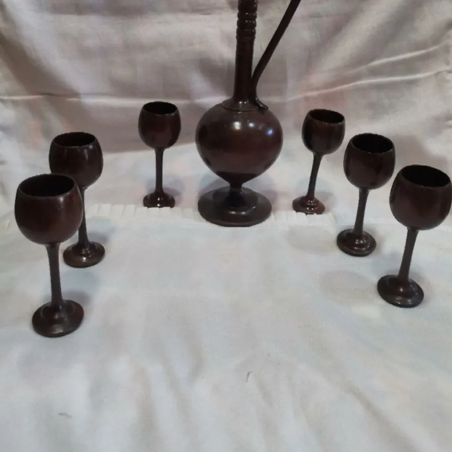 تنگ و جام چوبی