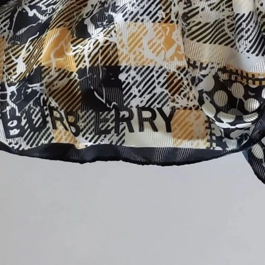 مینی روسری ساتن ایتالیایی