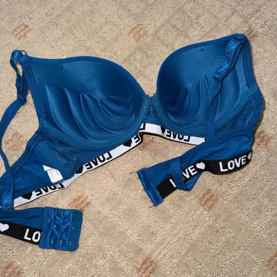 سوتین اسفنجی