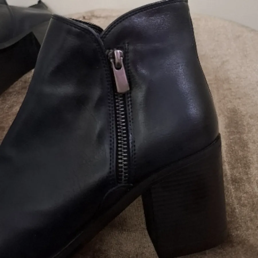 نیم بوت زنانه