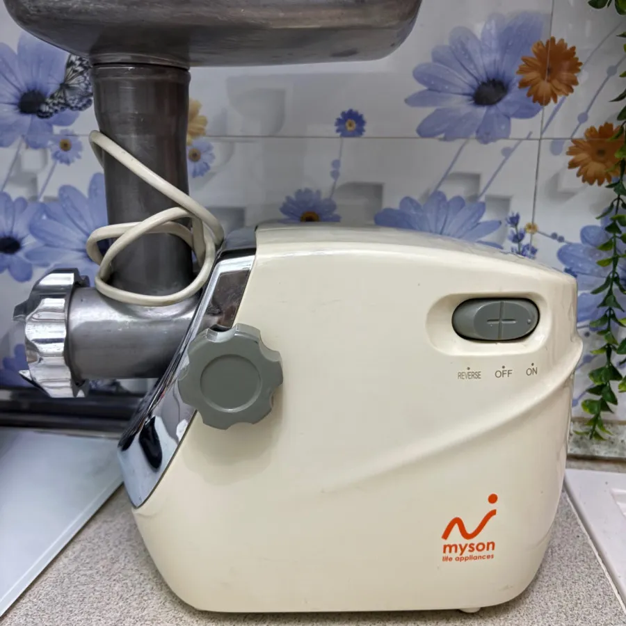 چرخ گوشی مایسان