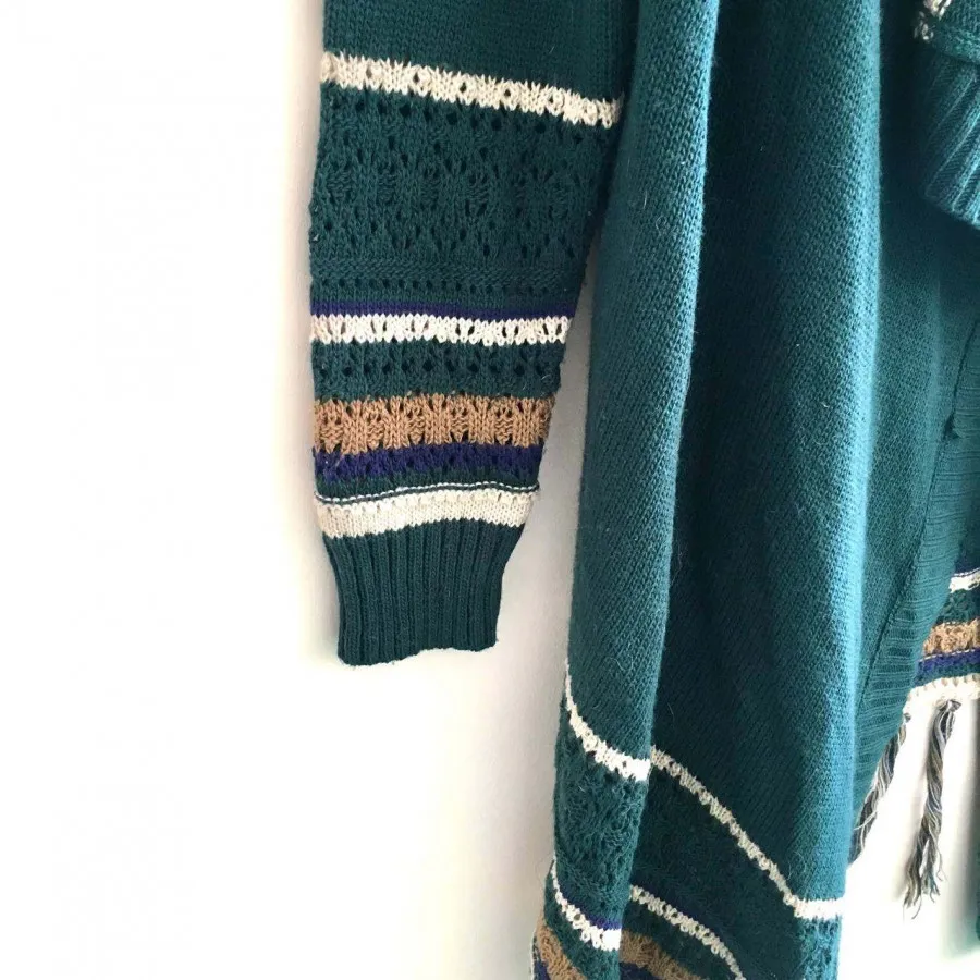 بافت شنل آستین دار