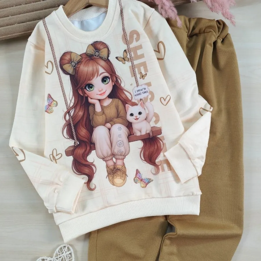 بلوز و شلوار دختر و پیشی