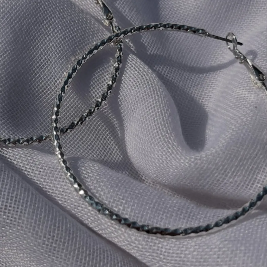 گوشواره حلقه ای