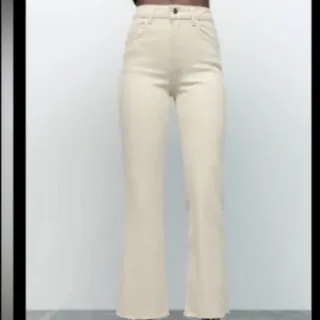 شلوار دمپا فلر شیری خارجی