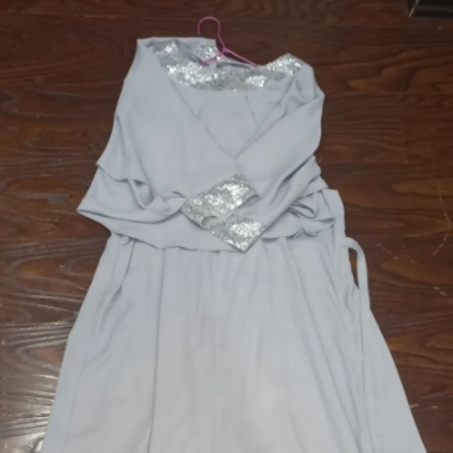 لباس مجلسی و لباس بارداری