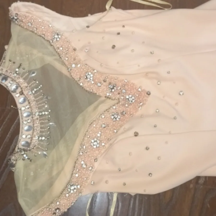 لباس مجلسی و لباس بارداری