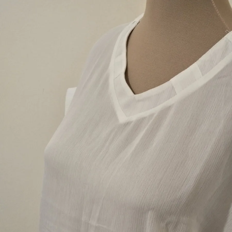 تاپ حریر سفید