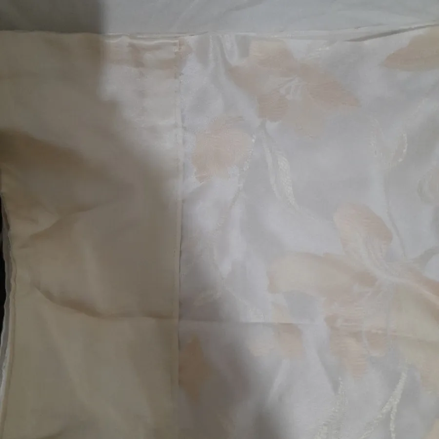 روبالش ساتن