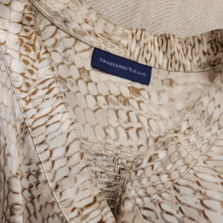 تاپ ابریشم برند trussardi