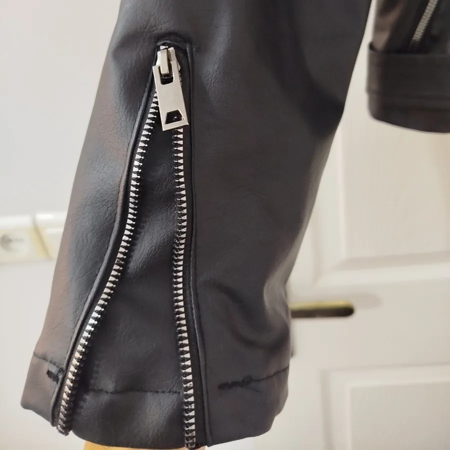 کت چرم طرح زارا