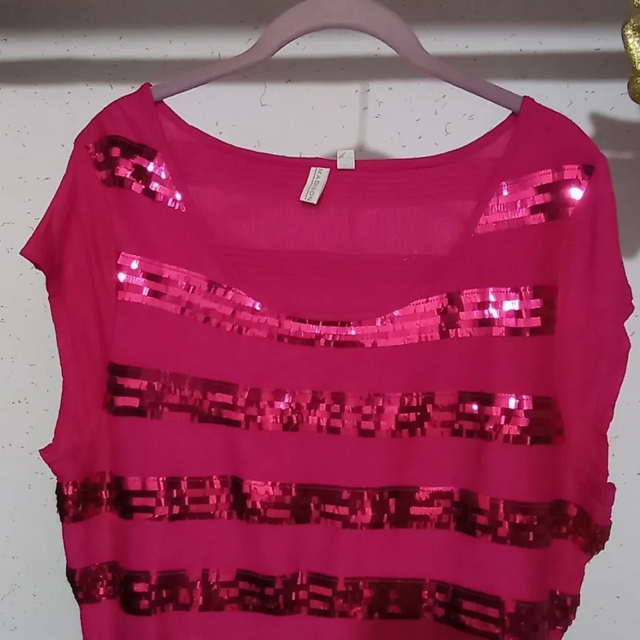 تیشرت زنانه و دخترانه