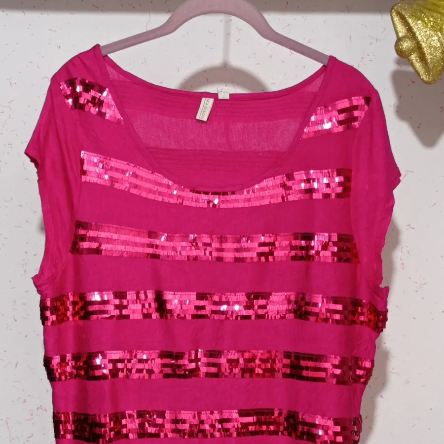 تیشرت زنانه و دخترانه