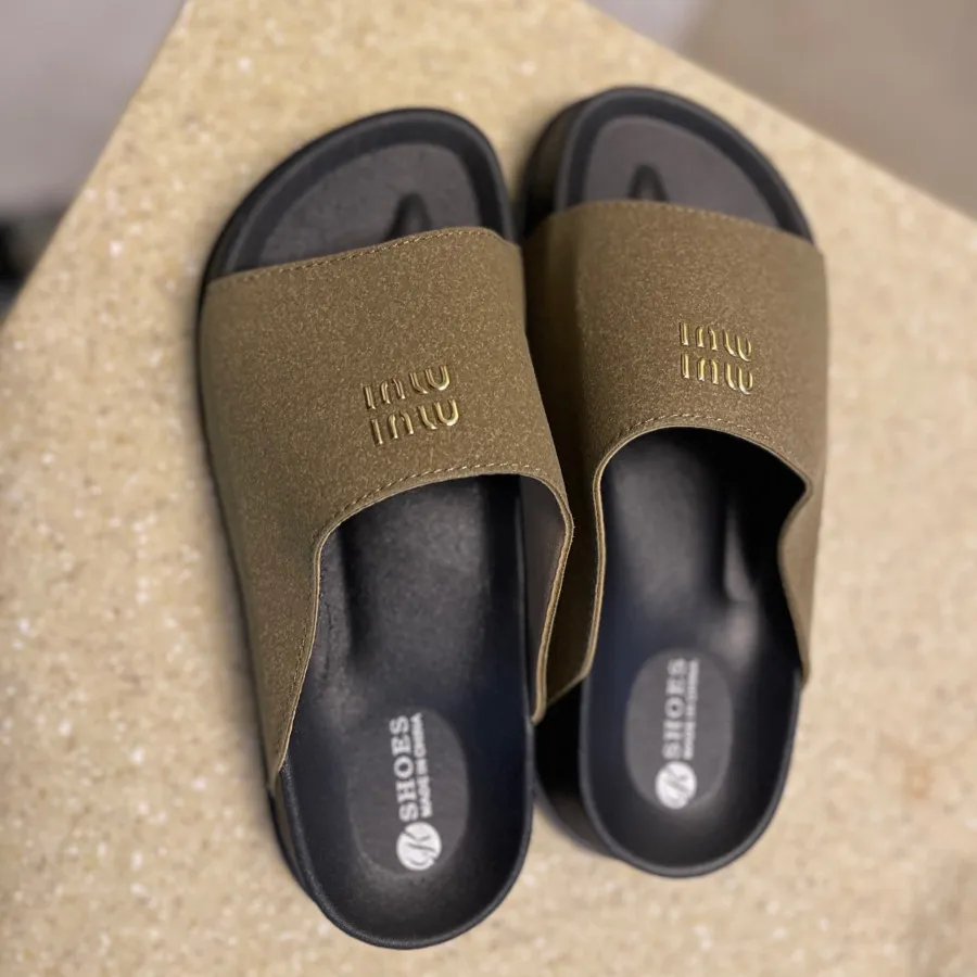 صندل طرح میومیو های کپی