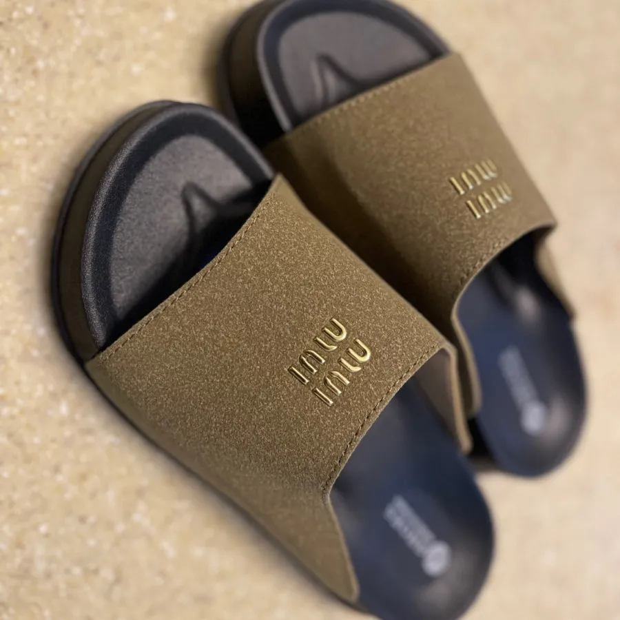 صندل طرح میومیو های کپی