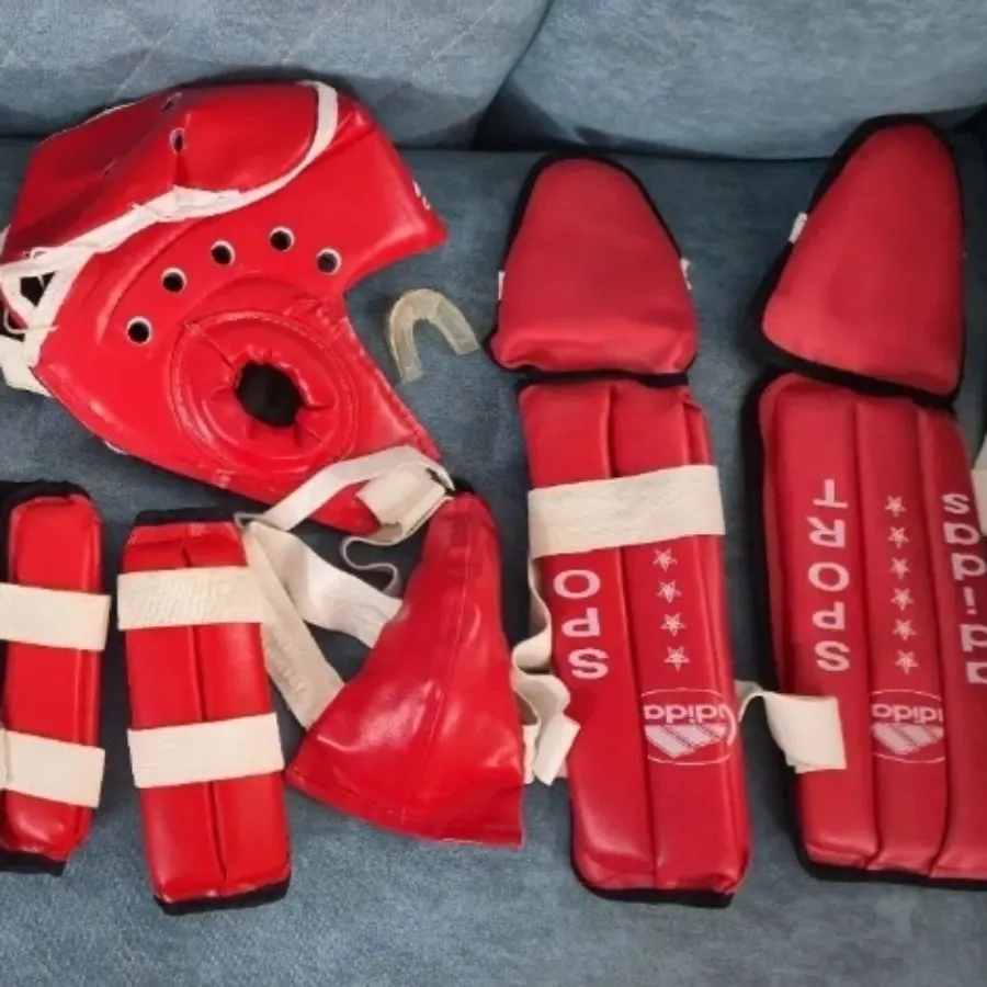 لوازم مبارزه تکواندو