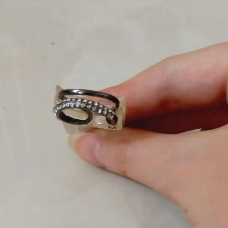 انگشتر جذاب و زیبا