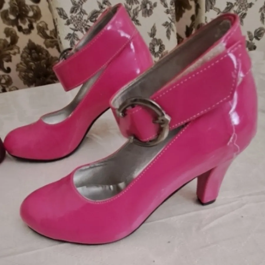 کفش تخت زنانه