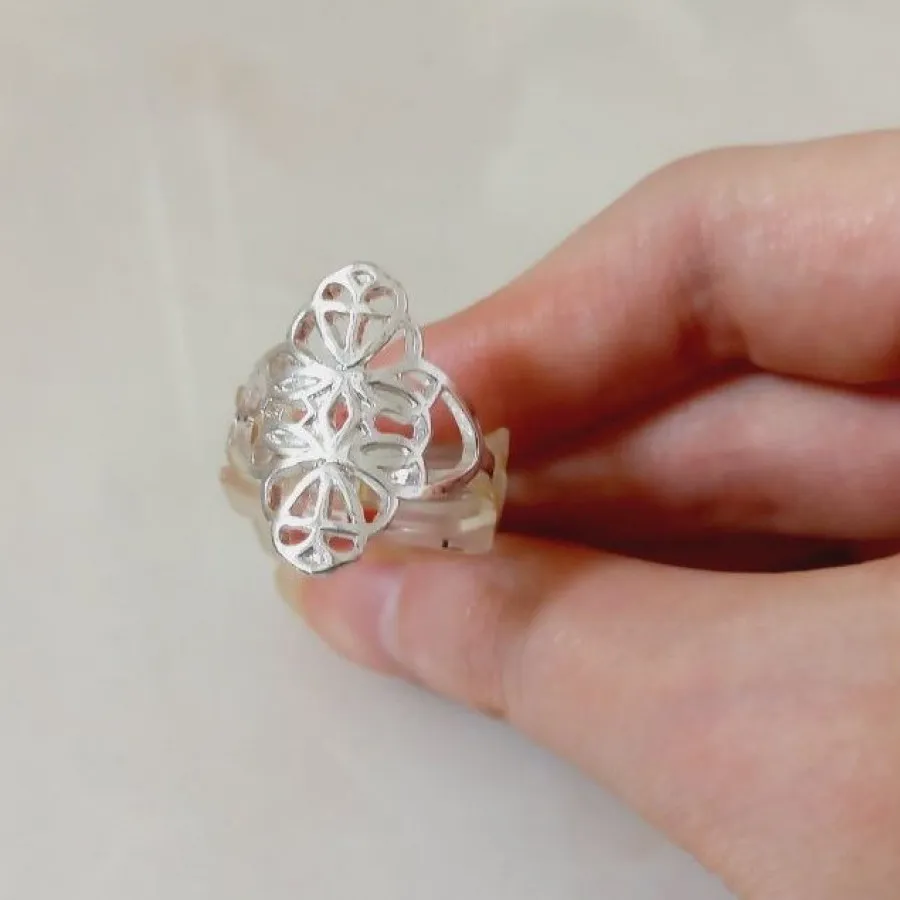 انگشتر جذاب و زیبا