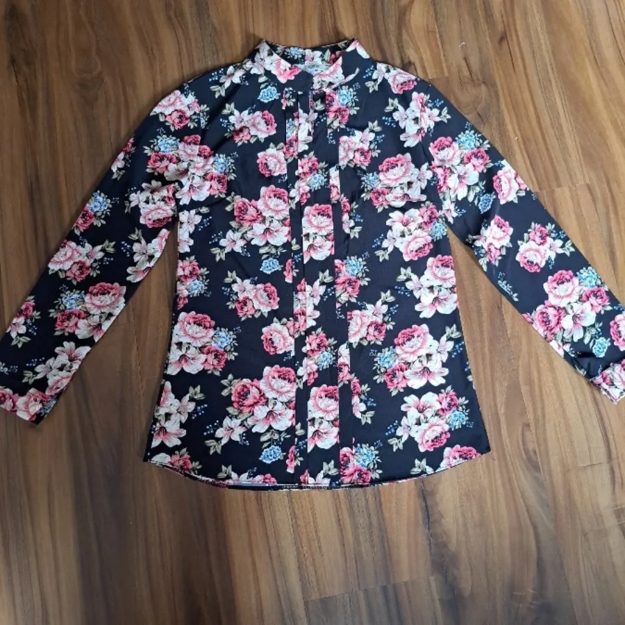 شومیز گل دار