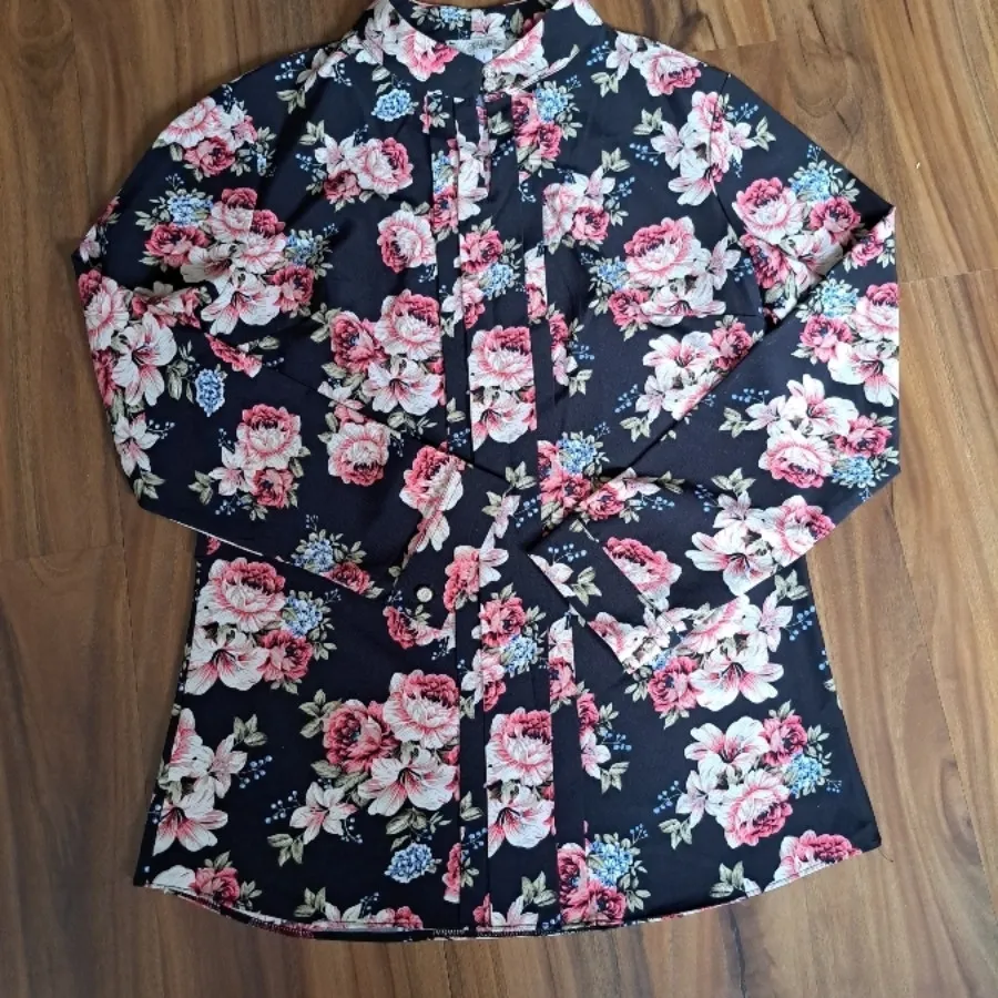 شومیز گل دار