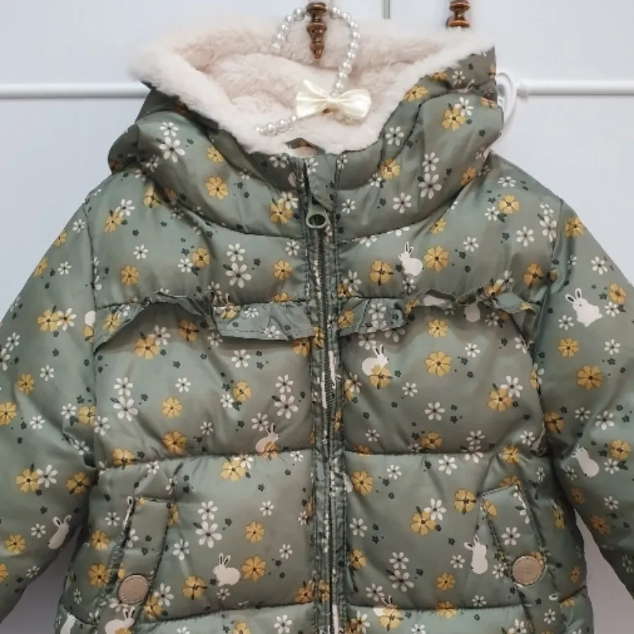 کاپشن برند منگو