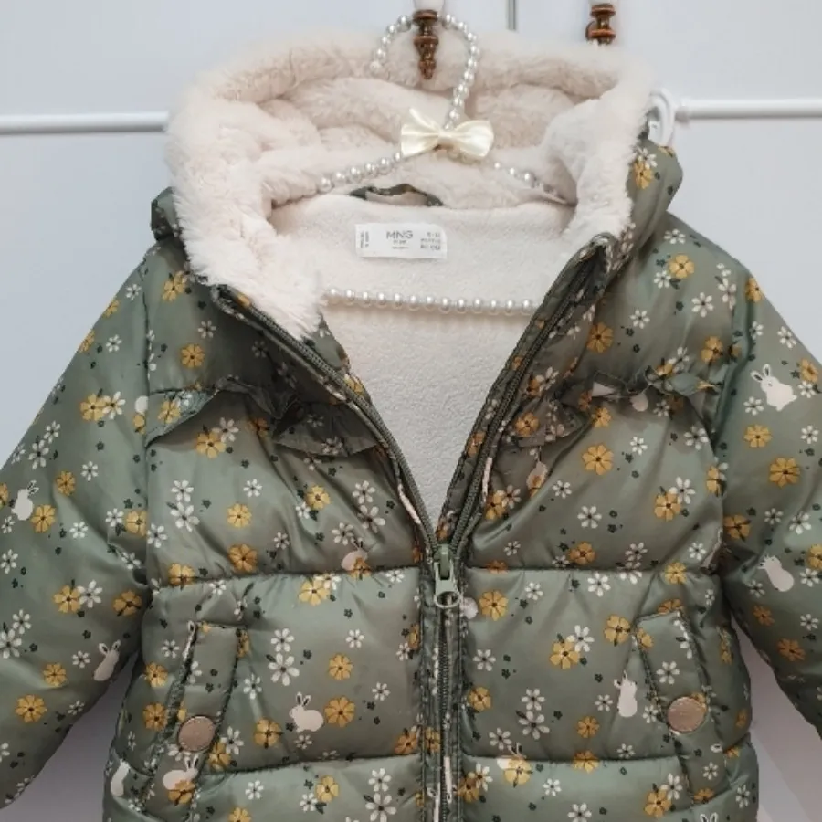 کاپشن برند منگو