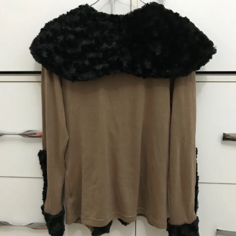 بلوز یقه خز ارسال رایگان