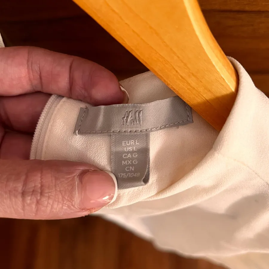 بلوز‌مجلسی اورجینالH&M