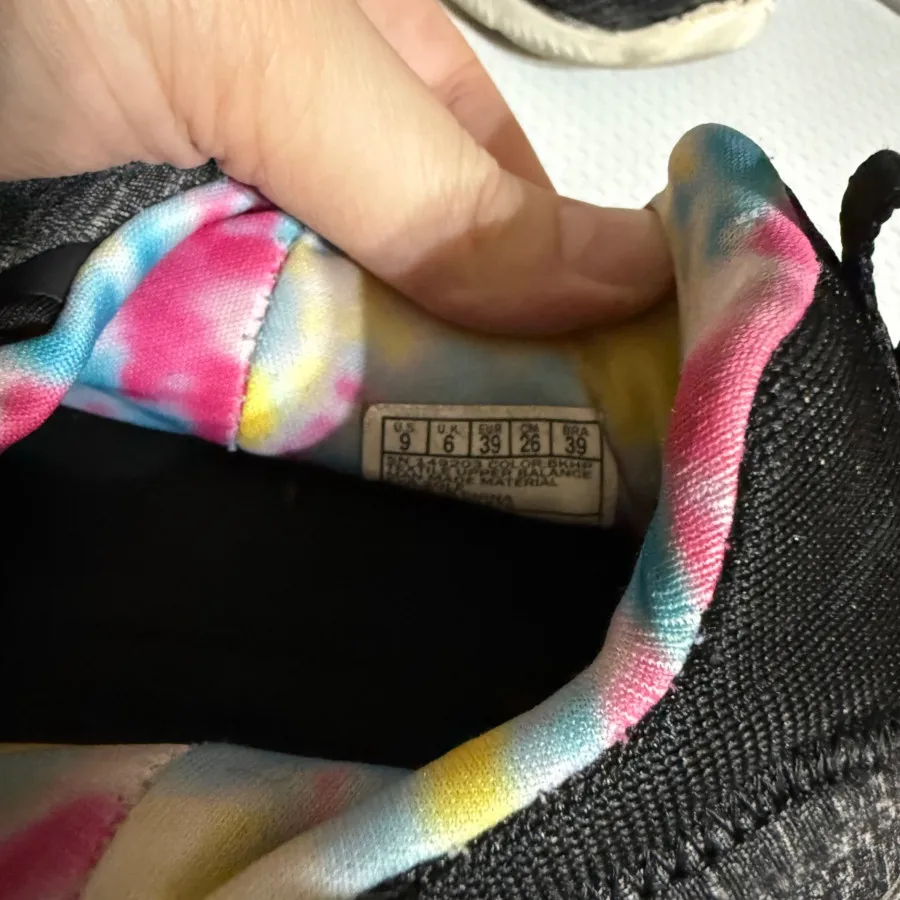 کفش اسکیچرز اصل