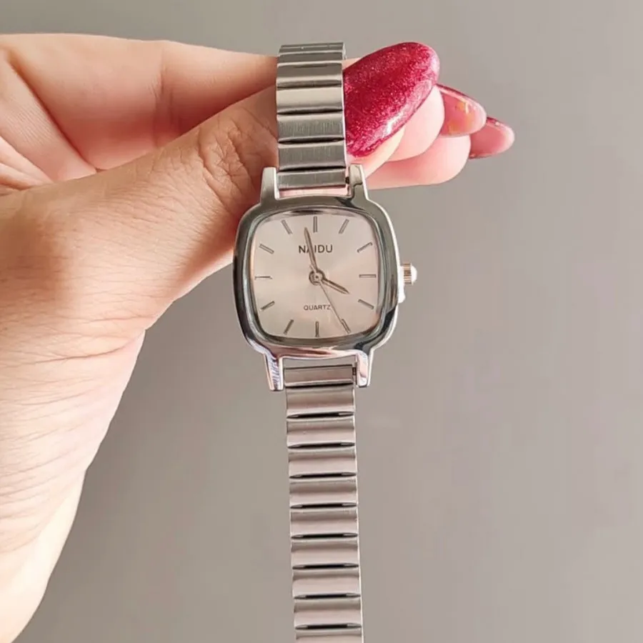 ساعت مچی زنانه نایدو