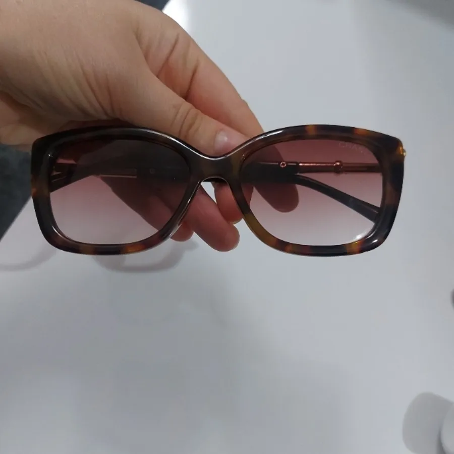 عینک آفتابی