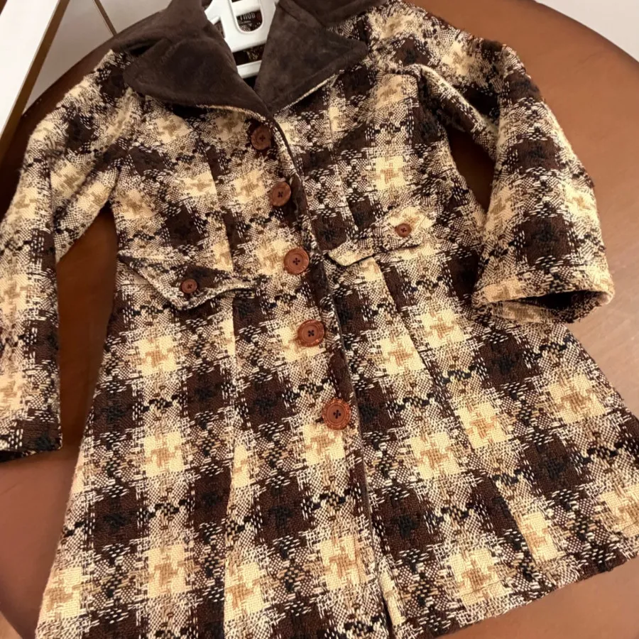 پالتو چهارخونه